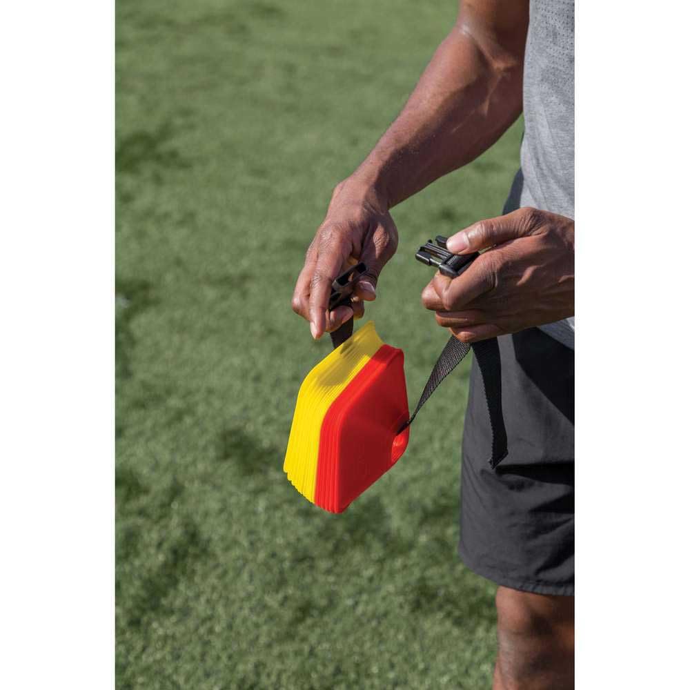 sklz-mini-cones-5-cm-lot-de-50-c-nes-d-agilit-jaune-et-rouge-avec-base-carr-e-et image 4