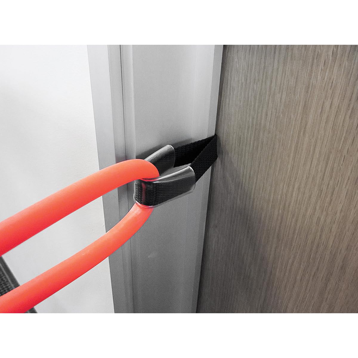 sklz-pro-door-anchor-ancre-de-porte-noire-avec-manchon-de-protection-pour-c-bles image 2