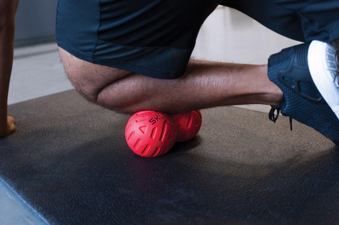 sklz-rouleau-de-massage-universel-foam-roller-texture-unique-forme-ergonomique-c image 5