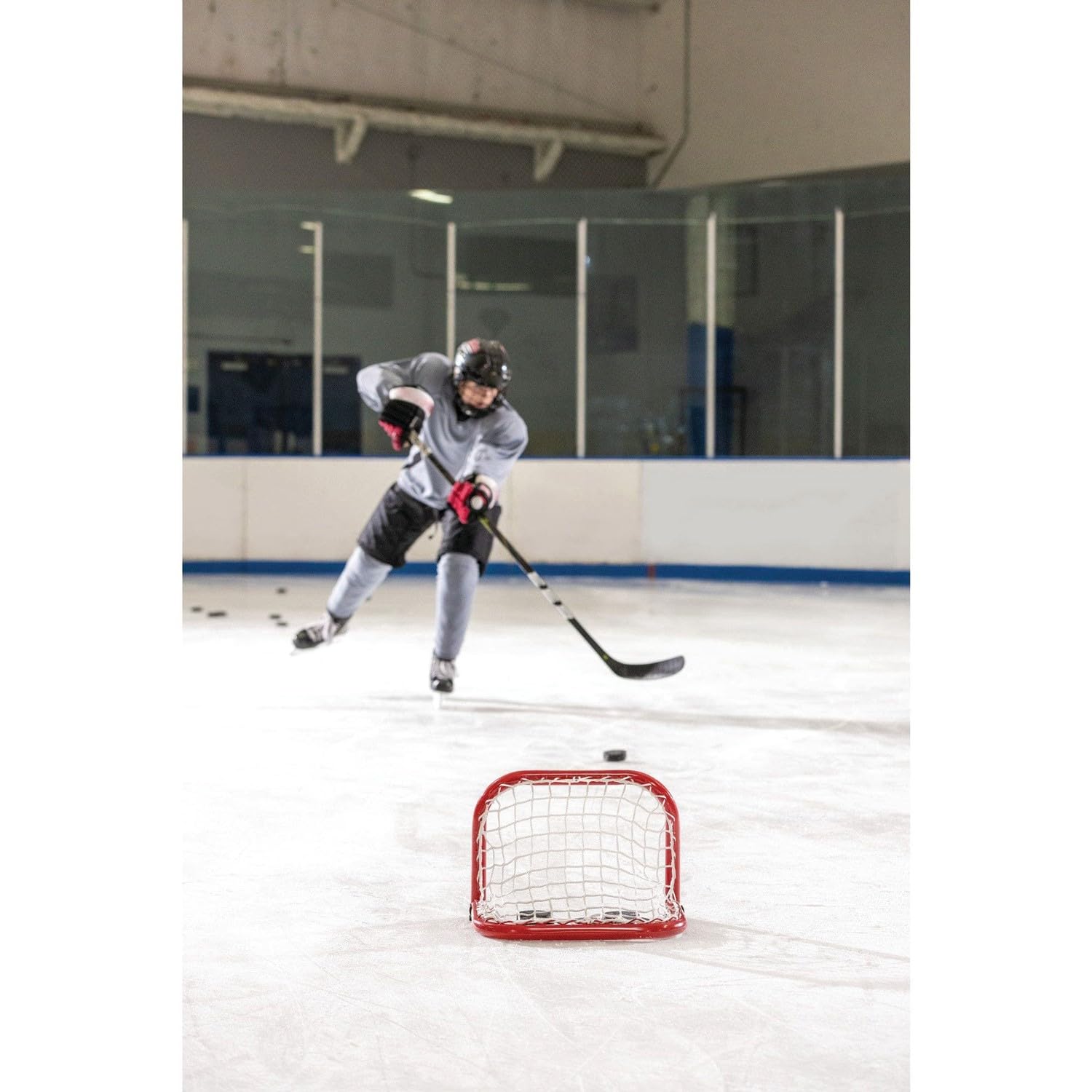 sklz-mini-passing-target-cible-de-passes-hockey-avec-cadre-acier-2-54-cm-et-file image 6