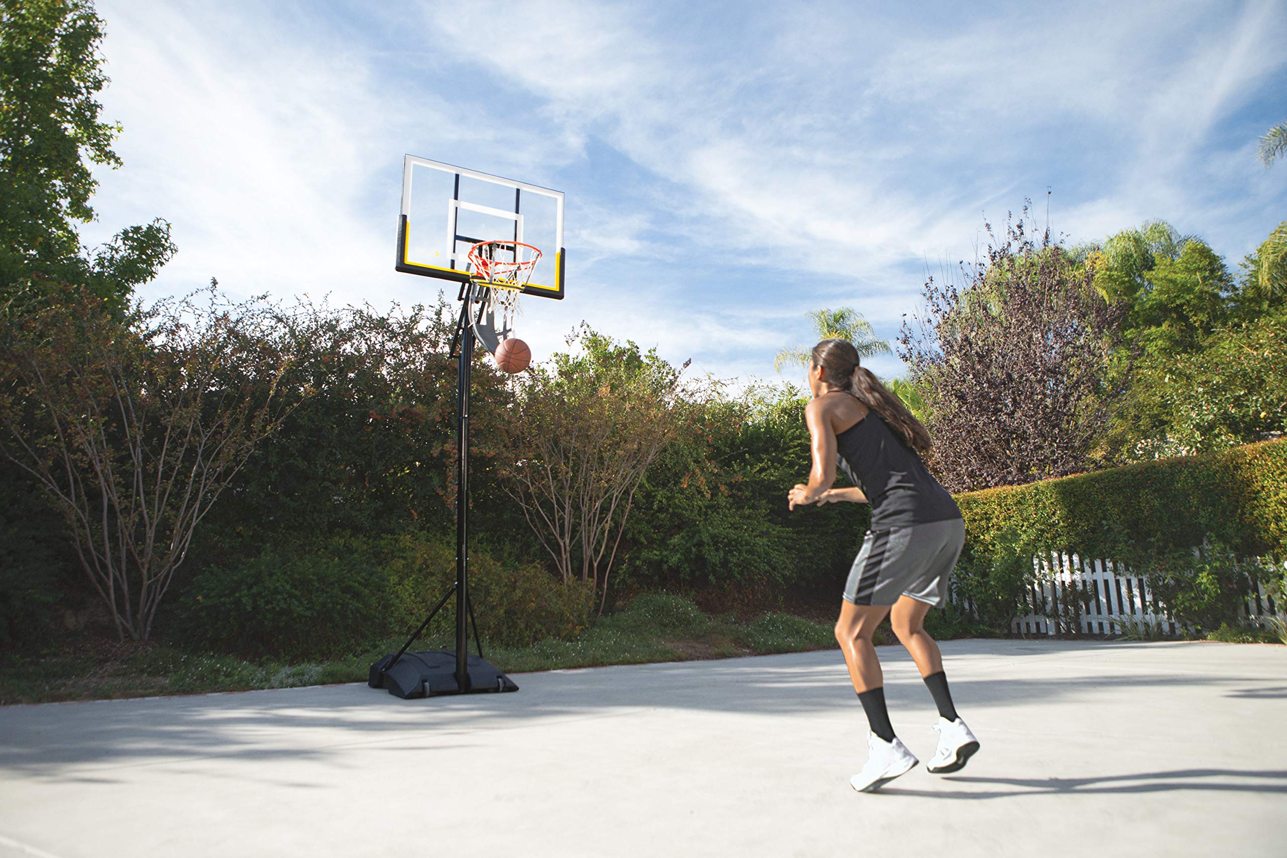 sklz-kick-out-syst-me-de-retour-de-ballon-pour-basketball-fixation-universelle-s image 4